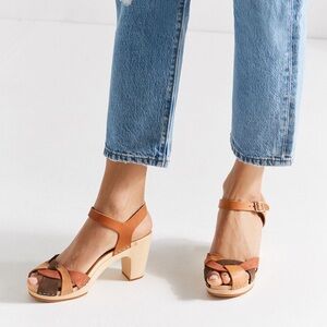 Swedish Hasbeens Kringlan Sandals in Neutral Multi size 40